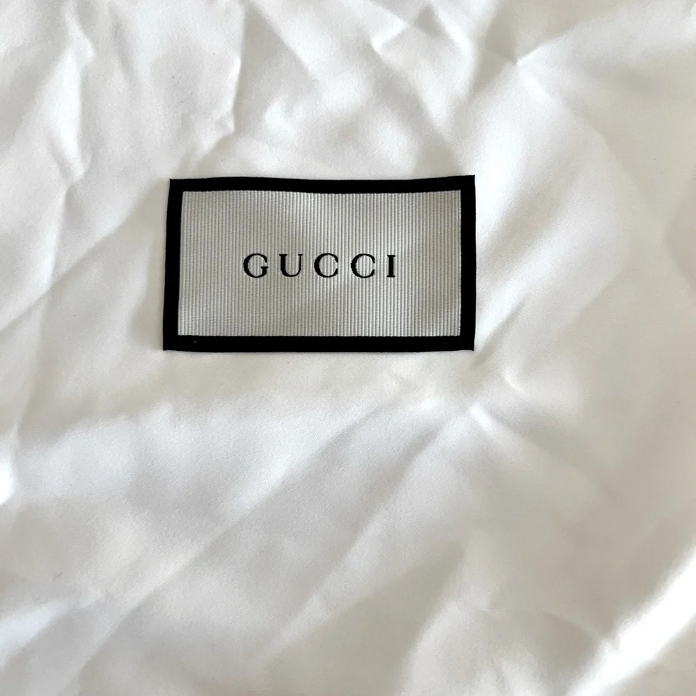 2 Gucci Dust Bag Pouch SHOES ACCESSORIES Ivory Black & AUTHENTIC 2 S M EUC